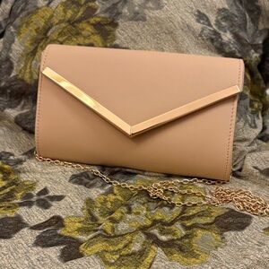 Elegant Tan Envelope Clutch with Gold Chain